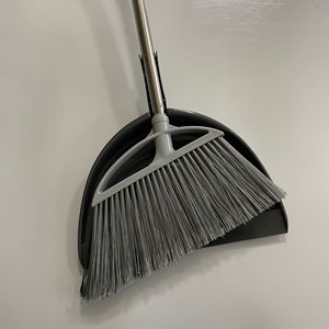 Qingle 2024 ensemble <span class=keywords><strong>balai</strong></span> <span class=keywords><strong>pliable</strong></span> et pelle à poussière avec poignée en acier à 3 sections pour intérieur et extérieur - Product Image 5