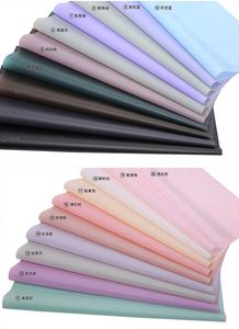 กระดาษห่อดอกไม้แบบพลาสติกเคลือบด้านสไตล์เกาหลี ขนาด 58*58 ซม. ลายพิมพ์สีพื้น - Product Image 4