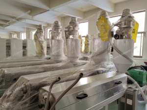 Composants essentiels pour la fabrication de cartouches filtrantes en PP soufflé à l'état fondu, machine à vis, moteur, boîte de vitesses, feuille PLC pour le traitement de l'<span class=keywords><strong>eau</strong></span> - Product Image 2