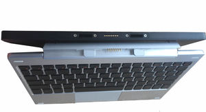 แท็บเล็ต <span class=keywords><strong>Utech</strong></span> UT-W12 ขนาด 10.1 นิ้ว ระบบปฏิบัติการ Windows หน้าจอสัมผัส IPS แบบ 10 จุด ความละเอียด 1280x800 รองรับ WiFi แรม 4GB ความจุ 64GB ชิปประมวลผล Z8350 - Product Image 2