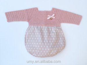 Fait à <span class=keywords><strong>la</strong></span> main Bébé Article Ensemble <span class=keywords><strong>De</strong></span> Vêtements Bébé Fille Nouveau-Né Barboteuse <span class=keywords><strong>Col</strong></span> Bonnet Et Chaussons - Product Image 2