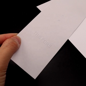 Custom Superficie Lucida In Rilievo Logo del Marchio Borse <span class=keywords><strong>Buste</strong></span> di Carta Appendere Tag Bottone di Riserva <span class=keywords><strong>per</strong></span> i Vestiti - Product Image 3