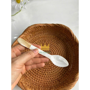 Cuillère à caviar moderne et écologique en nacre, cuillère en coquille, faite à la main, 100% matériau naturel pour les fêtes et les cadeaux, prix - Product Image 2