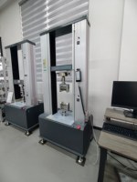 Macchina Universale per Test UTM da 50kN, Precisione Classe 0.5, 220V Monofase per Sistemi di Controllo Qualità Industriali