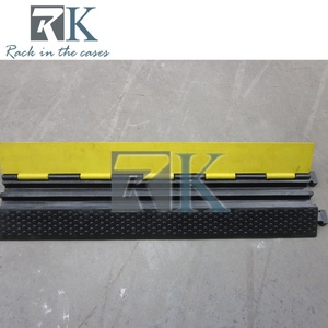 Best Selling Cable Ramp 1 2 3 4 <b>5</b> Channel Cable Protector Rubber Cable Ramp - Product Image 4