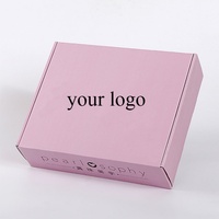 Carton d'expédition écologique en kraft avec motif végétal blanc et boîte d'expédition recyclable de qualité supérieure