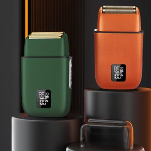 เครื่องโกนหนวดไฟฟ้าขนาดเล็กแบบไร้สาย ชาร์จผ่าน USB รุ่น V-390 สำหรับโกนหนวดเคราและขนตามร่างกาย เหมาะสำหรับใช้ในบ้าน รถบ้าน โรงรถ โรงแรม - Product Image 6