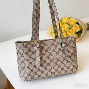 Sac à main haut de gamme pour femmes, style de créateur de luxe, sur mesure, couleur marron, avec logo original de premier ordre - Product Image 1