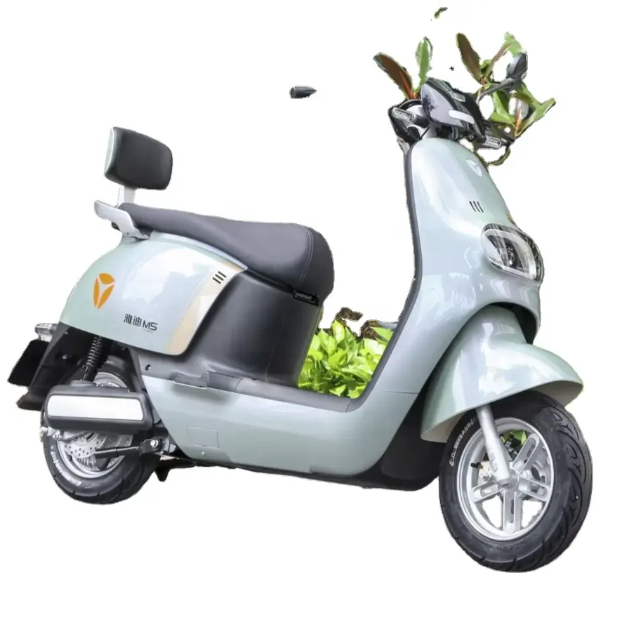 Cina marca moto scooter elettrico a buon mercato marca a buon mercato YADEA M5 39 km/h 60V 20Ah in magazzino