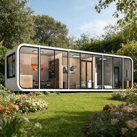 Villa modulaire mobile et entrepôt préfabriqué en structure acier respirante avec bureau, chambre, hôtel, bar extérieur et design capsule