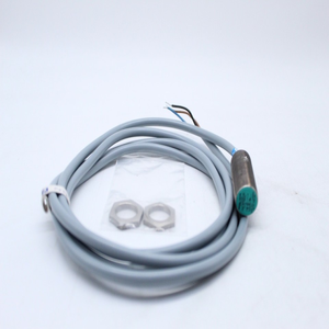 Sensor Inductivo P+F NJ5-18GM50-E2 M18 PNP NO 5mm Empotrado con Cable de 2m - Product Image 4