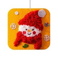 Kit d'Artisanat DIY en Feutre pour Enfants Noël, Ensemble de Broderie au Poinçon Père Noël, Renne et Sapin de Noël