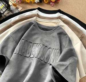 Homens personalizados de alta qualidade pesado algodão orgânico Unisex Tee Drop Shoulder Design 3D em relevo impressão T Shirt - Product Image 5