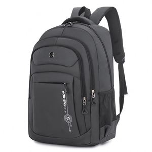 Elegante mochila de cuero para portátil, la mejor mochila de viaje con múltiples compartimentos, compatible con portátiles de has. - Product Image 1