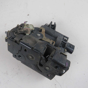 Cerradura de Puerta Delantera Izquierda Usada para Volkswagen New Beetle Mk1 98-05 (56631) - Product Image 2