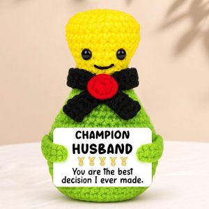 Cadeau tricoté pour poupée, fil vert et jaune, crochet fait main, positif et optimiste, Fête des Pères RY-SW-025 - Product Image 3