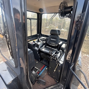 Motoniveladora Shantui 150H Modelo 2024 con Motor Cummins de 175kW y Bomba de Bajo Costo, Ideal para Contratistas que Comienzan su Negocio de Movimiento de Tierras - Product Image 6