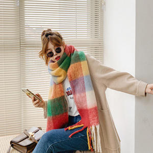 Écharpe longue arc-en-ciel d'hiver pour femmes, populaire sur Instagram, mignonne, pour étudiantes, tout-aller, épaissie, à carreaux, respirante, séchage rapide - Product Image 4