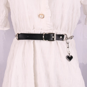 Cinturón de cuero de vaca para mujer con colgante de corazón de cadena de metal, estilo punk de moda para vestidos y pantalones - Product Image 2