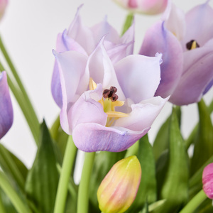Vendita Diretta dalla Fabbrica: Bouquet di Tulipani Artificiali Realistici, Tulipani Altamente Simulati all'Ingrosso per Rivenditori e Fioristi - Product Image 3