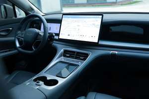 BYD Seal 07 DM-i 2023-2026 Usado, Auto Mediano, <span class=keywords><strong>Tienda</strong></span> Profesional de Autos Usados en China, Magic Auto, Vehículo de Nueva Energía - Product Image 2