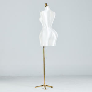 <span class=keywords><strong>Mannequin</strong></span> Europe Plus Size Demi Modèle Accessoires Gros Seins Gros Fessier Magasin de Vêtements Petite Taille et Grandes Hanches <span class=keywords><strong>Mannequin</strong></span> - Product Image 4