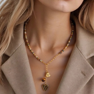 Cadena de Clavícula con Cuentas, Colgante de Corazón de Acero Inoxidable, Collar de Otoño Invierno, Accesorio de Moda de Lujo Ligero - Product Image 1