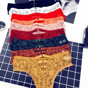 Culottes transparentes sexy en dentelle pour femmes, respirantes, taille haute, effet push-up, en modal - Product Image 1