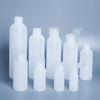 Bouteille à presser à couvercle ouvert en plastique HDPE 10ml 50ml 200ml 300ml bouteille de shampooing de savon à main à capuchon rabattable pour liquide de lotion pour le corps