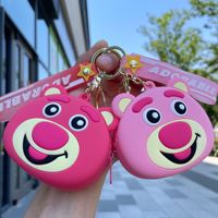 Porte-clés mignon en PVC 3D, motif lapin anime, ours fraise, durable et écologique, pendentif de voiture