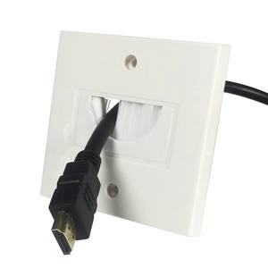 Plaque murale de taille 86 (Royaume-Uni) avec <span class=keywords><strong>brosse</strong></span> semi-circulaire pour passage de câble, fabriquée en Chine, plaque murale de passage de câble 1 gang - Product Image 1