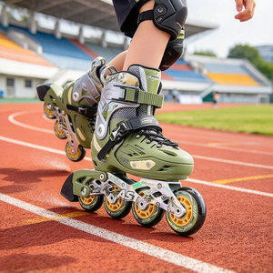 Patins à roulettes pour enfants avec roues lumineuses, patins à roulettes pour garçons et filles, patins pour débutants, entraînement en plein air, vente en gros, logo personnalisé, roues en PU - Product Image 3