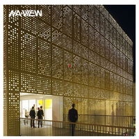 Système de façade en aluminium modulaire moderne, panneaux de revêtement mural extérieur pour villas de luxe, solutions de construction métalliques décoratives