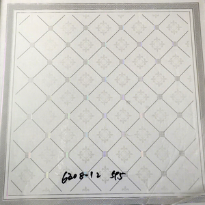 Panneau <span class=keywords><strong>de</strong></span> plafond en <span class=keywords><strong>PVC</strong></span> moderne et élégant, dalles carrées 6/7 mm, étanche et ignifuge, pour installation <span class=keywords><strong>sur</strong></span> grille <span class=keywords><strong>de</strong></span> plafond en appartement ou centre commercial - Product Image 2