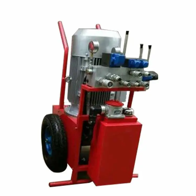 Nouvelle machine de sertissage de tuyau hydraulique P140 sertisseuse de tuyau Flexible avec moteur de boîte de vitesses de pompe pour la fabrication de tuyau pour les fermes