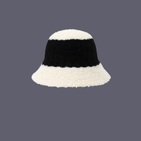 Chapeau Bob en Peluche pour Adultes Femme Automne Hiver Style Japonais Polyvalent Amincissant le Visage Décontracté Style Coréen Tricoté Surdimensionné