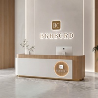 Comptoir de réception commercial de style médiéval en MDF, luxe léger, pour salons de beauté et restaurants, projet clé en main