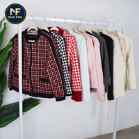 Grosir Jaket Bekas Gaya Wardrobe Lengkap Kondisi Hampir Baru Wanita Musim Gugur/Dingin Semua Ukuran Pakaian Bekas