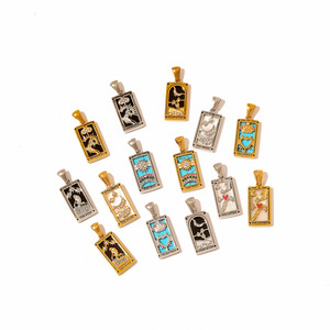 จี้สร้อยคอรูปไพ่ทาโรต์สแตนเลสชุบทอง ดีไซน์สวยงาม สำหรับผู้หญิง ของขวัญเครื่องประดับ ผลิตจากเมืองอี้หวู่ - Product Image 4
