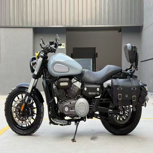 Benard Ginira <span class=keywords><strong>300</strong></span> Usata, Moto Cruiser Retrò e Moto Stradale a Benzina Stile Vintage - Product Image 2