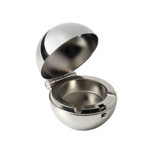 Posacenere Sferico 84 mm in Acciaio Inossidabile, Design Portatile da Viaggio - Product Image 1