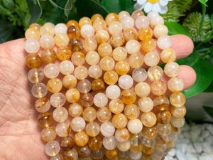 ลูกปัดควอตซ์เฮมาโทอิดสีเหลืองธรรมชาติ รูปทรงกลมเรียบ ขนาด 4 มม. 6 มม. 8 มม. 10 มม. 12 มม. สำหรับทำเครื่องประดับ - Product Image 1
