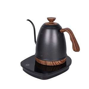 10 Qatar Plane Gift Ideas for Travel Lovers & Coffee Enthusiasts
