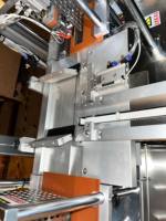 Machine de découpe et de perforation de cartes PVC/papier entièrement automatique contrôlée par PLC SmartManufacture SMCPM-A3D, certifiée CE, 20000-40 000