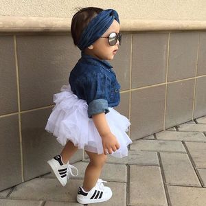 Conjuntos de Ropa de Diseñador para Niños, Abrigo de Mezclilla a la Moda para Niñas y Traje de Falda para Bailar, de China - Product Image 4