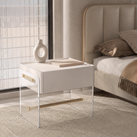 Table de chevet moderne en acrylique avec tiroir blanc et accent doré, table de nuit de luxe pour chambre à coucher, hôtel, villa, mobilier de maison