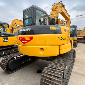 รถขุดมือสองยี่ห้อ KOMATSU รุ่น PC75US สำหรับขาย - Product Image 1