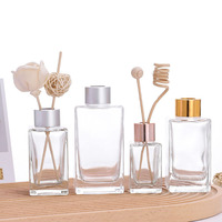 Bouteille d'aromathérapie en rotin hexagonal bouteille d'aromathérapie sans feu 50ml 120ml bouteille en verre Diffuer vente en gros