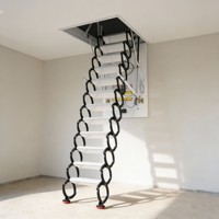 Elektrische Teleskop-Dachbodenleiter Fernbedienung Höhenverstellbare Faltbare Treppe