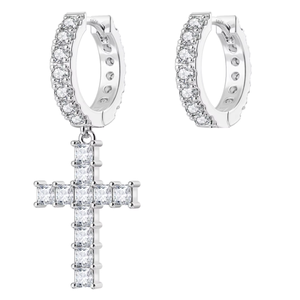Boucles d'oreilles créoles plaquées argent avec pendentif croix en strass taille princesse serti à griffes, style chrétien hip-hop religieux pour femme - Product Image 1